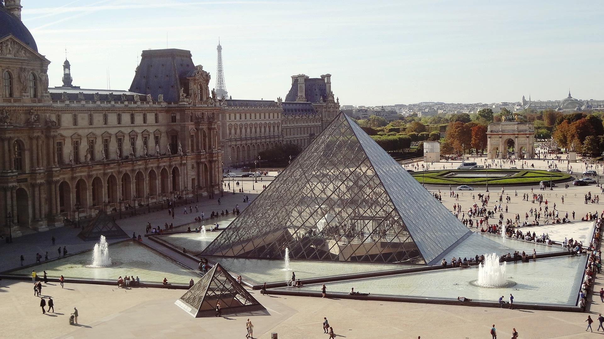 139904 pyramid 495398 1920